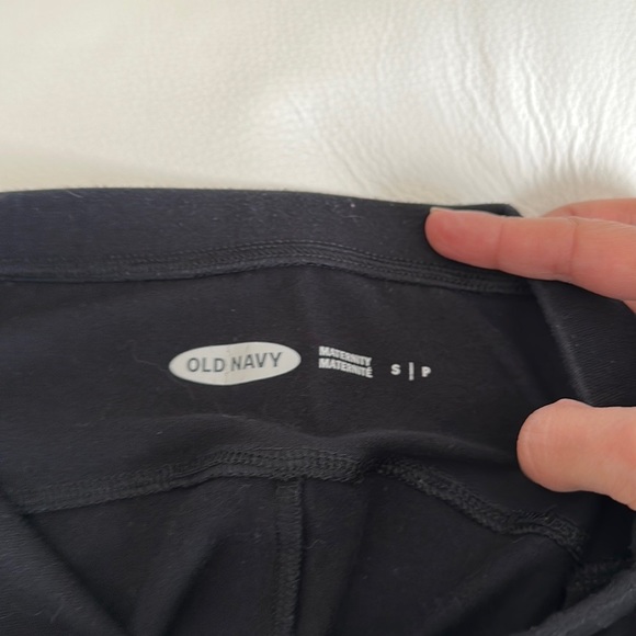 Old Navy Maternity Leggings - Picture 3 of 3